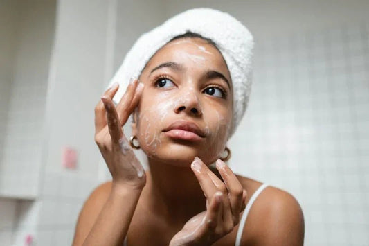 What is Face and Body Cleansing Scrub Gel: How to Use it? - CosIQ